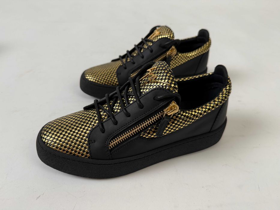 Обувки Giuseppe Zanotti