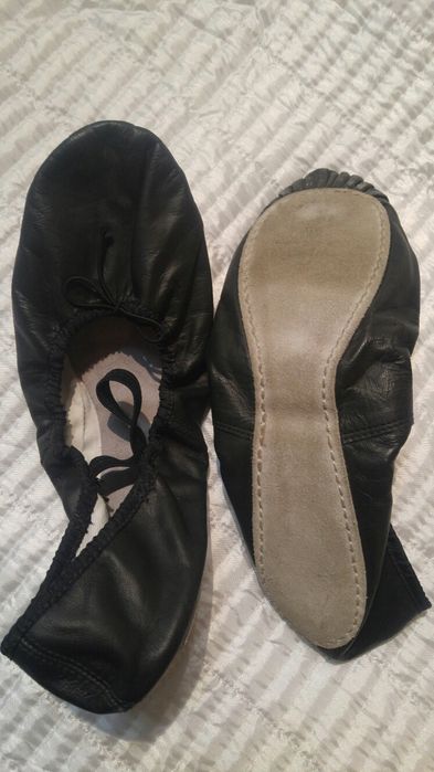 Обувки за танци №38/39-ест.кожа-2 чифта