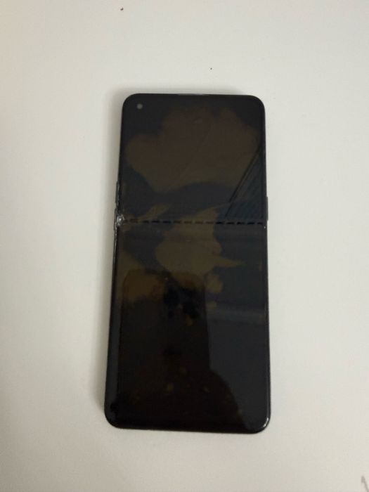 Продам смартфон Oppo