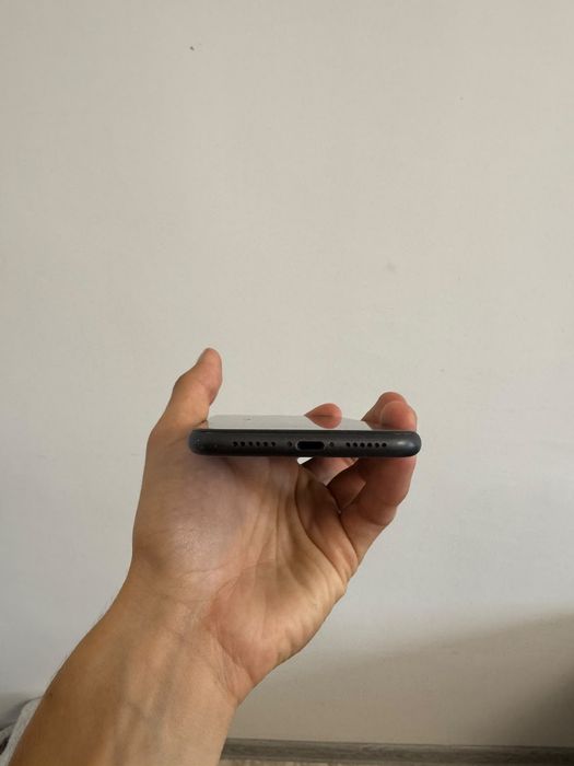 Iphone 11 78% акб