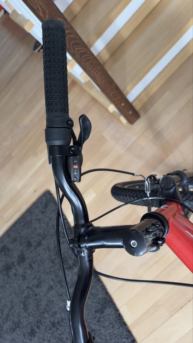 Bicicleta Velors 18 inchi pentru 5-9 ani