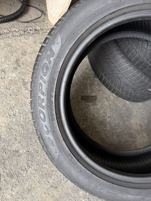 2 anvelope iarna 225/55/19 , Pirelli , DOT 2022 , 6.5 mm