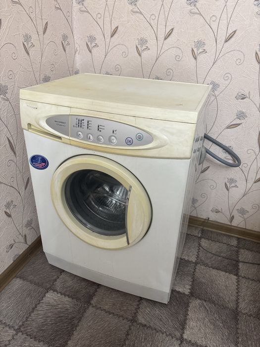 Стиральная машина Samsung