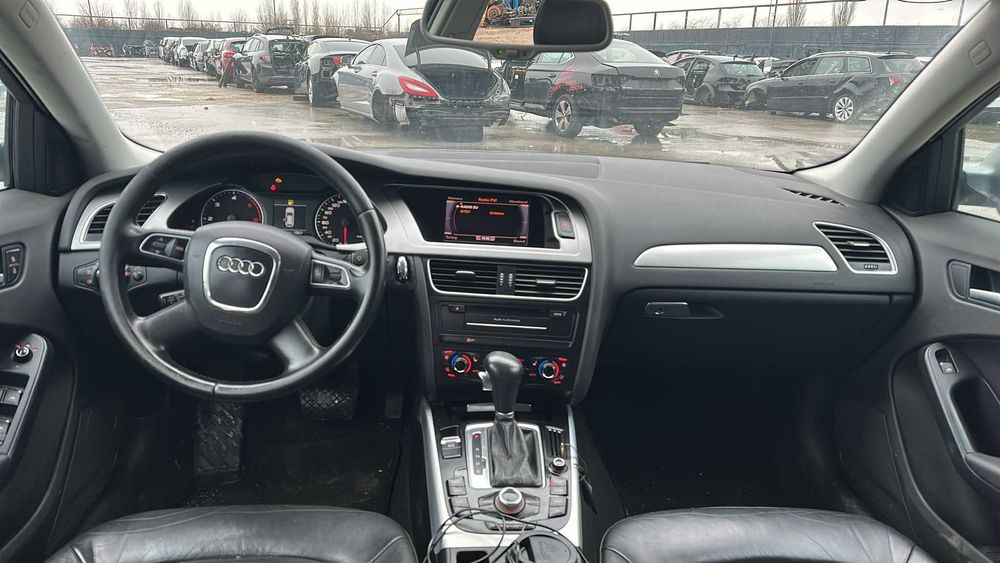 Dezmembram AUDI A4 B8 AN 2011 , 2.0 TDI Cod Motor: CAGA, AUTOMAT