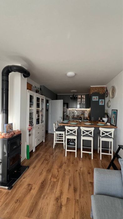 Продава се Тристаен апартамент в Бургас, Център - 96 кв.м за 1719 €/кв.м - Снимка #3