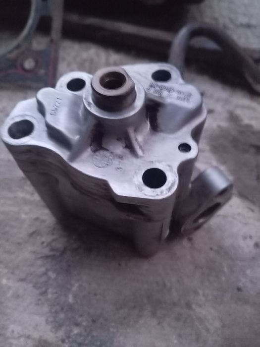 продам запчасти на мазду