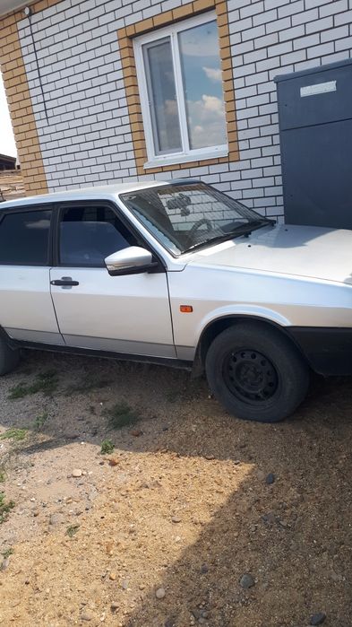 Продам автомобиль 2004 года