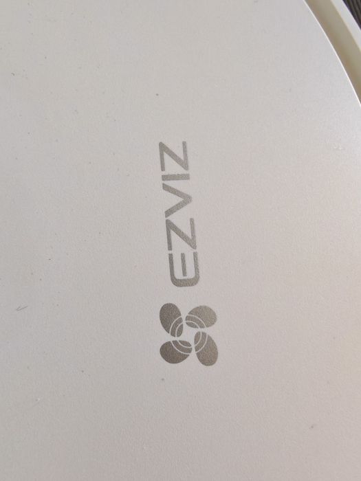 Aspirator robot cu funcție mop EZVIZ  RE4 PLUS  cu stație + 4 saci + 3 lavete + filtru