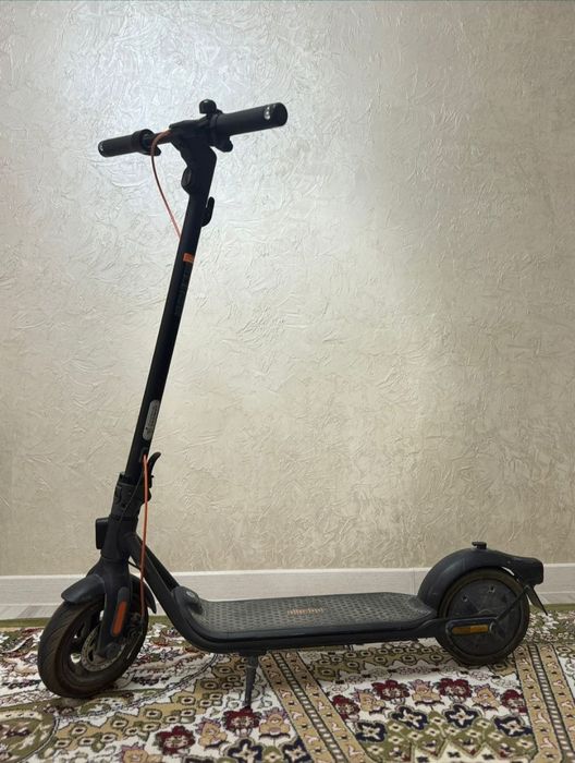 Электросамокат NINEBOT F2 PLUS