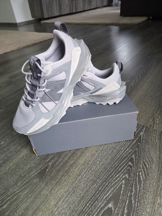 New Balance Tektrel 41,5