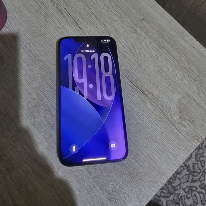 Iphone 12 pro maks LLA