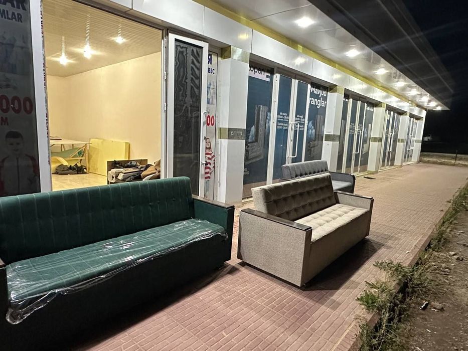 Раскладной диван 
Каркас ДСП
Пружина ортопедические
Поралон российский