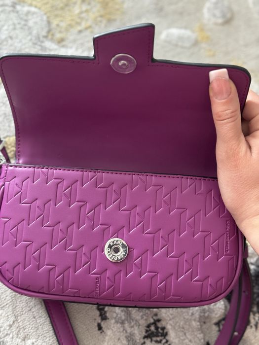 Кожена бяла чанта Michael Kors Karl Armani