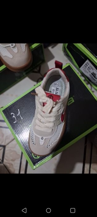 Новый аяқ киімдер сатылады срочноо