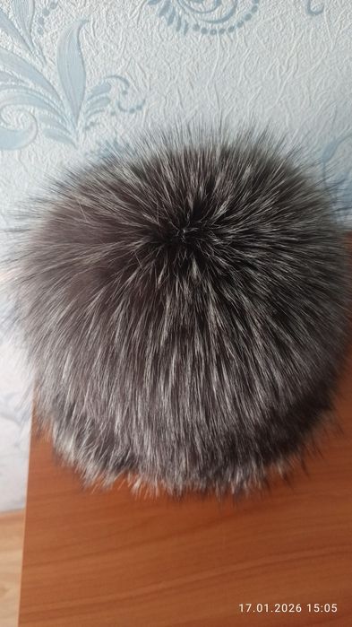 Продам шапку из чернобурки женская