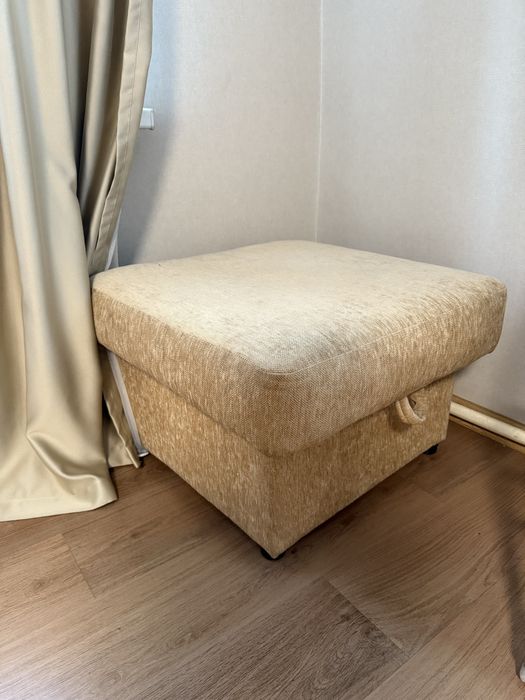 Пуф с местом для хранения