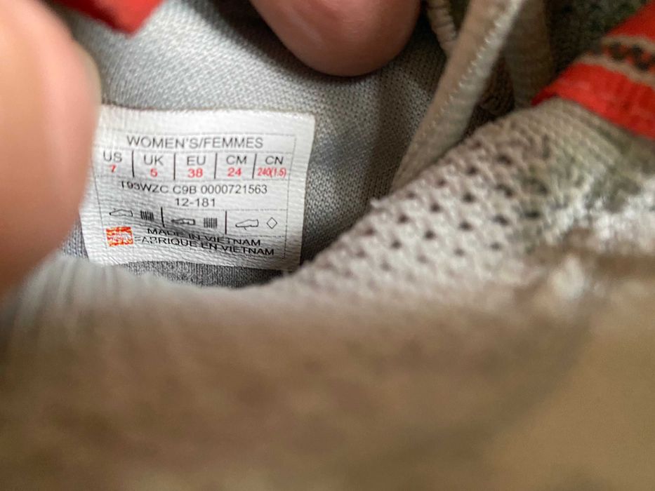 ''The North Face''оригинални обувки 38 номер