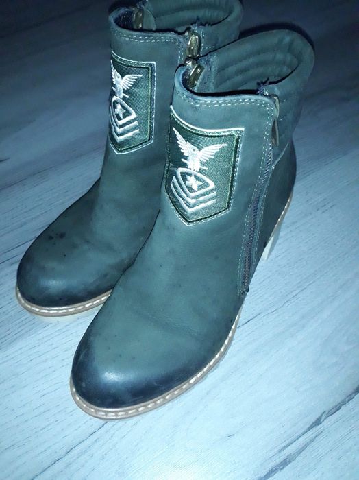 Ghete piele pentru dama