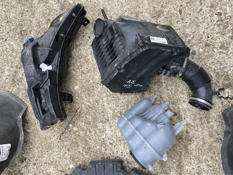 Scut motor / Aparatoare noroi / Carcasa filtru Audi A5 B9 8W F5