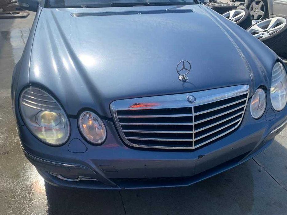 Dezmembrez mercedes w211 facelift 4 matic--airmatic--far xenon