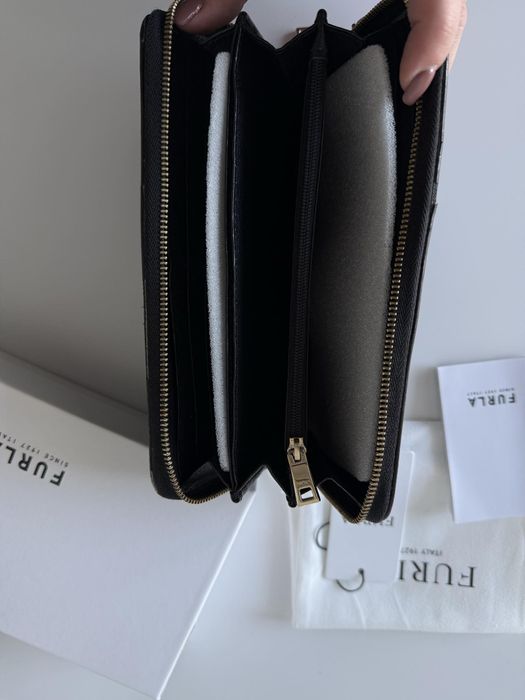 Портфейл furla черен