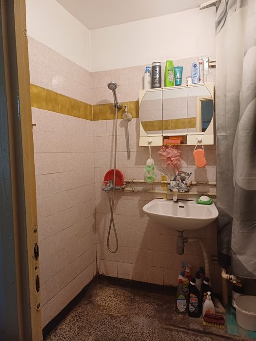 Продава се Тристаен апартамент в Стара Загора, Три чучура - север - 62 кв.м за 1088 €/кв.м - Снимка #12