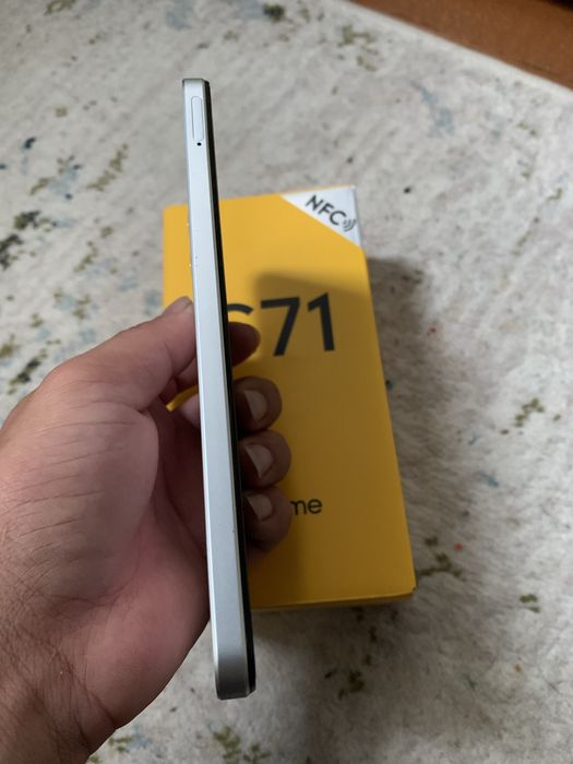 Realmi C71 128gb