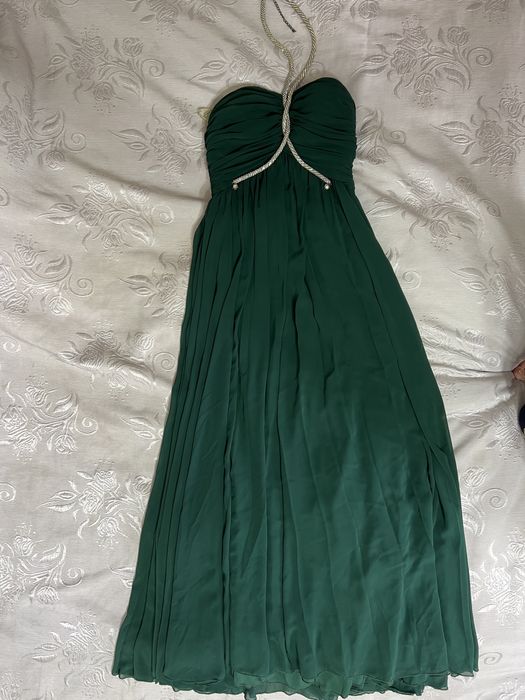 Платье вечернее