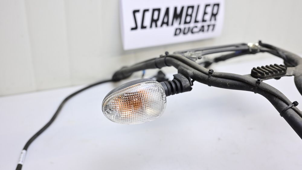 Suport Numar Inmatriculare Cu Semnalizari Ducati Scrambler 800 2015 -