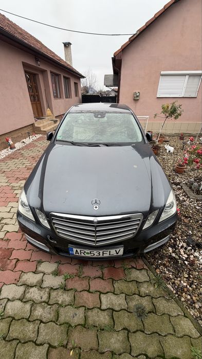 Vand Mercedes E220 CDI