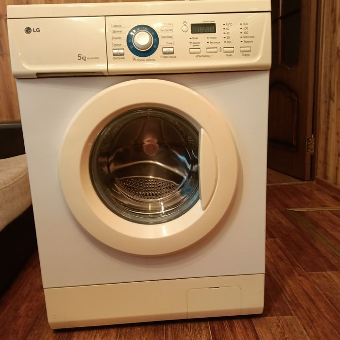 Продам стиральную машину автомат