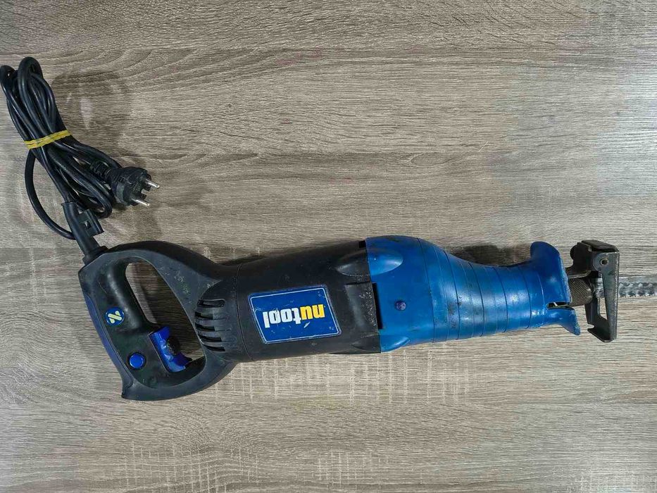 Саблен трион Nutool