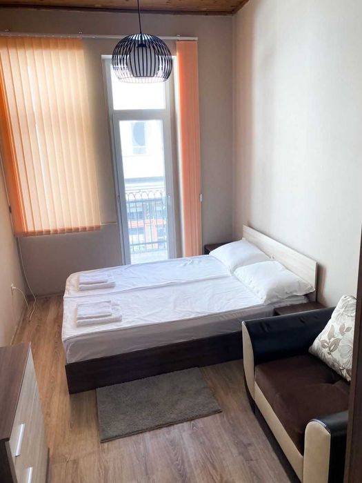 Дава се под наем Тристаен апартамент в Пловдив, Център - 105 кв.м за 550 € - Снимка #4