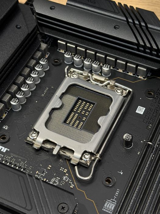 Материнская плата MSI MAG B760 TOMAHAWK WIFI