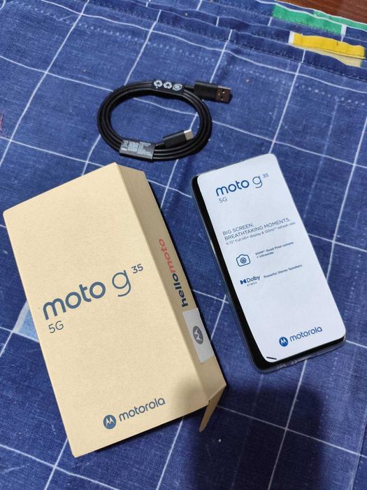 Motorola Moto g35 5G 256GB 4GB RAM Green 2г. Гаранция Йетел