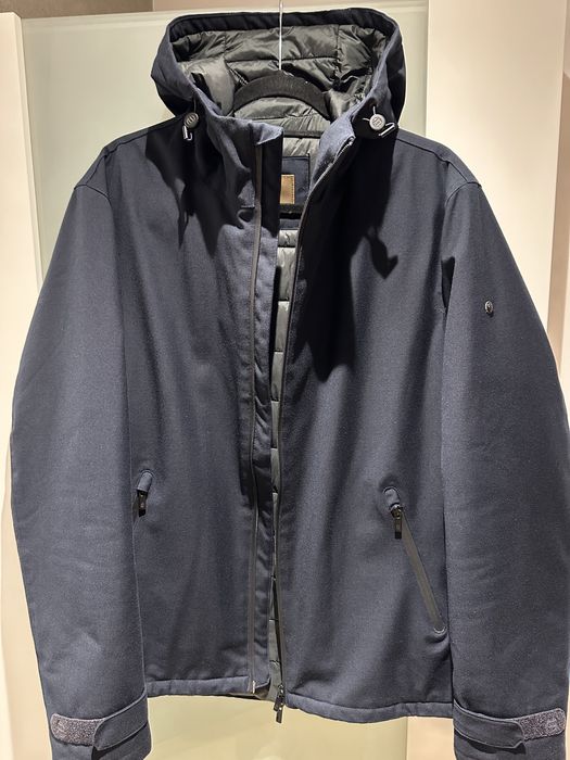 Яке Massimo Dutti