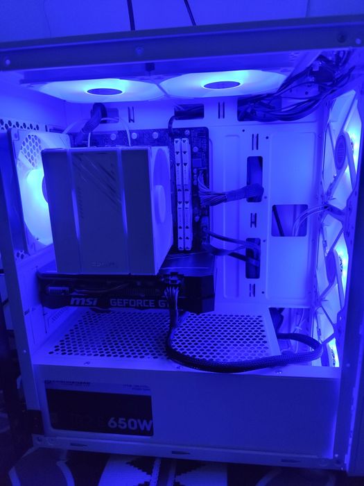 Процессор Core i5 12400