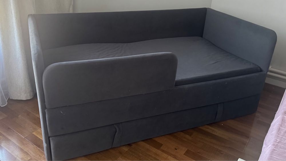 Продам детскую кроватку