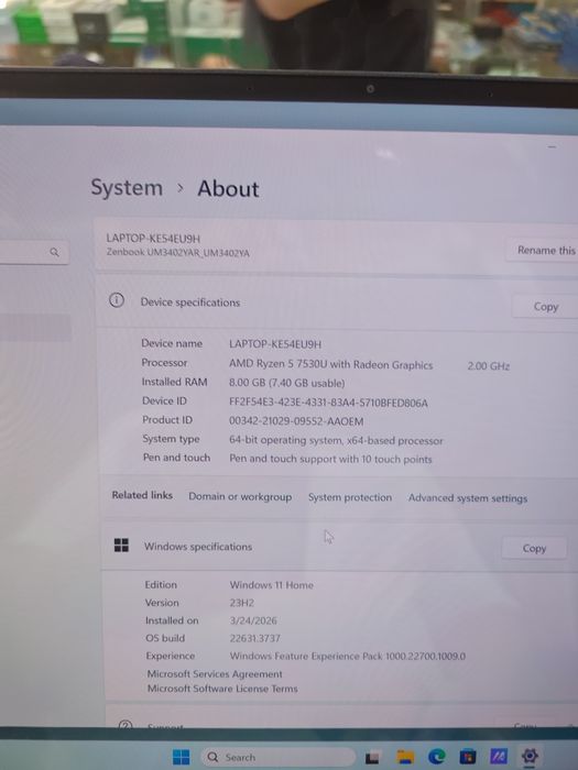 Asus ZenBook 14 open box