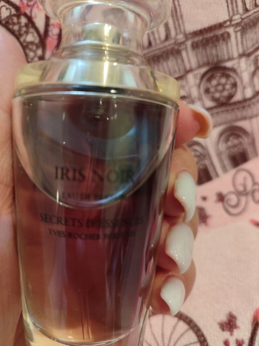 Парфюм Ив   Роше  IRIS  NOIR.