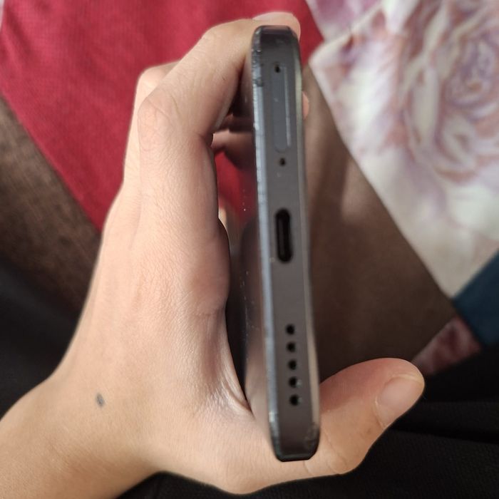 Продам Huawei nova 12i  128гб