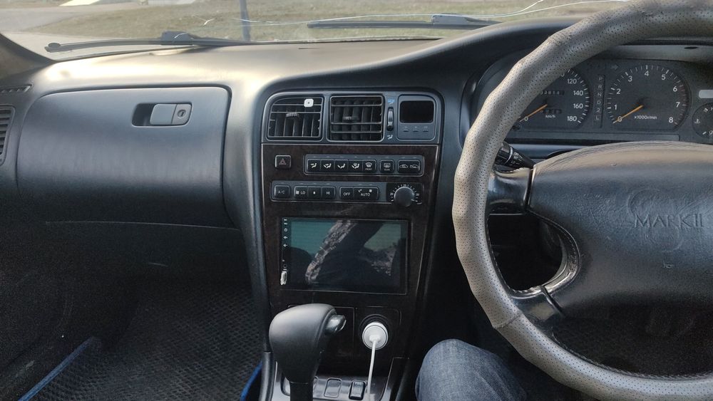 Продам авто тоиота Марк 2