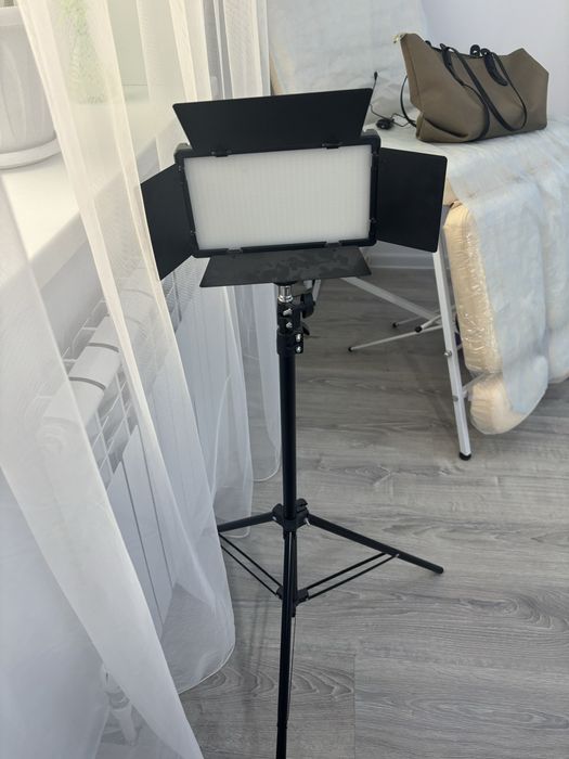 Продам лампу прожектор