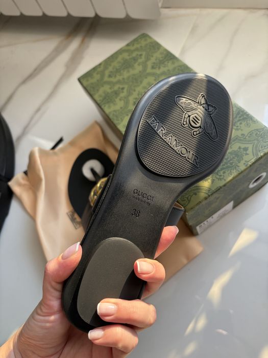 Черни кожени чехли Gucci, 38 и 39 размер с кутия и прахова торба