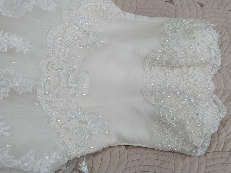 Свадебные платья