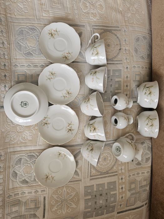 Часы елочные игрушки посуда