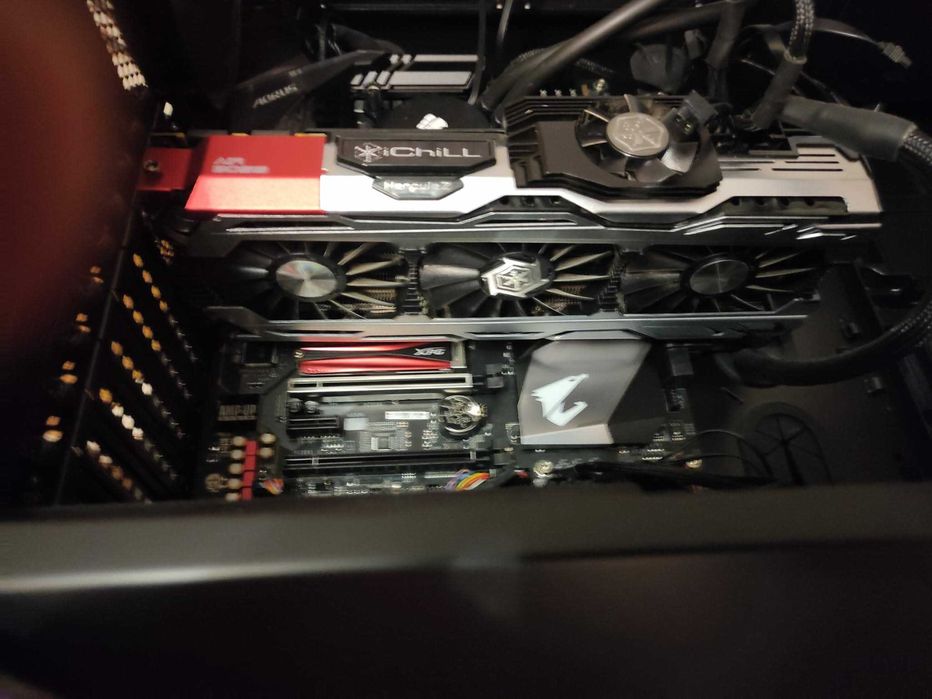 Placa video Inno3D GeForce GTX 1080 iChill X3 8GB DDR5X 256-bit