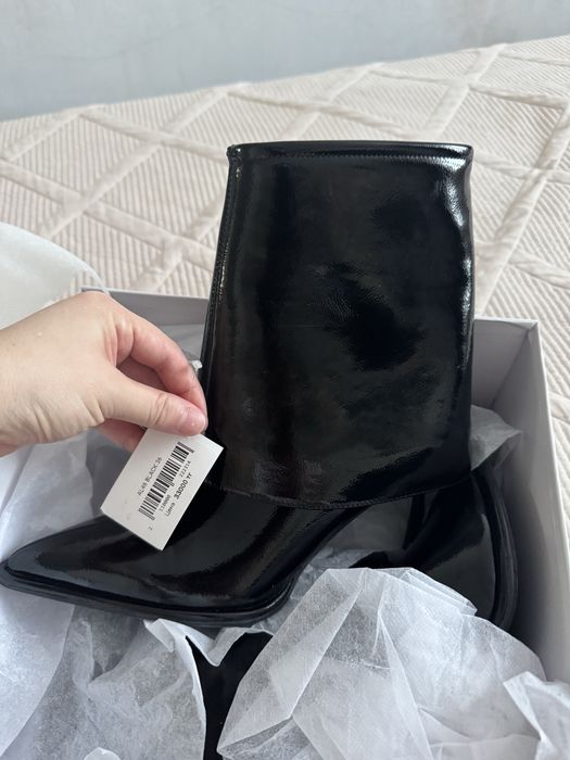 Продам ботильоны