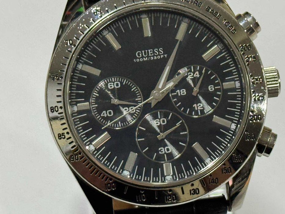 Часовник Guess U11507G1