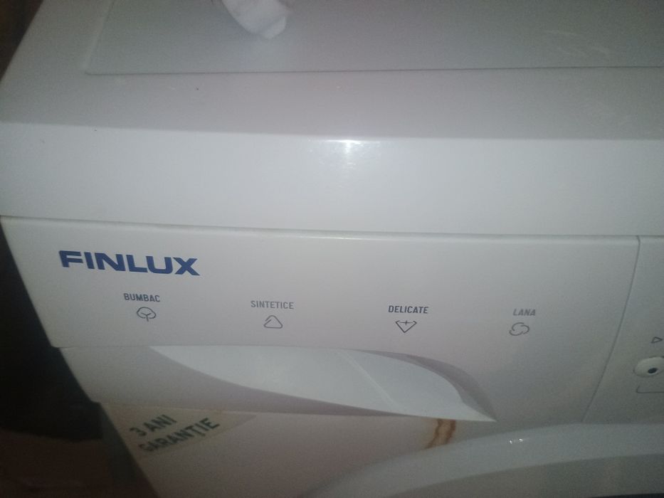 Mașină de spălat rufe